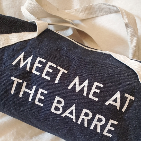 🎉3/$39 MEET ME AT THE BARRE Duffle Bag - Picture 2 of 10